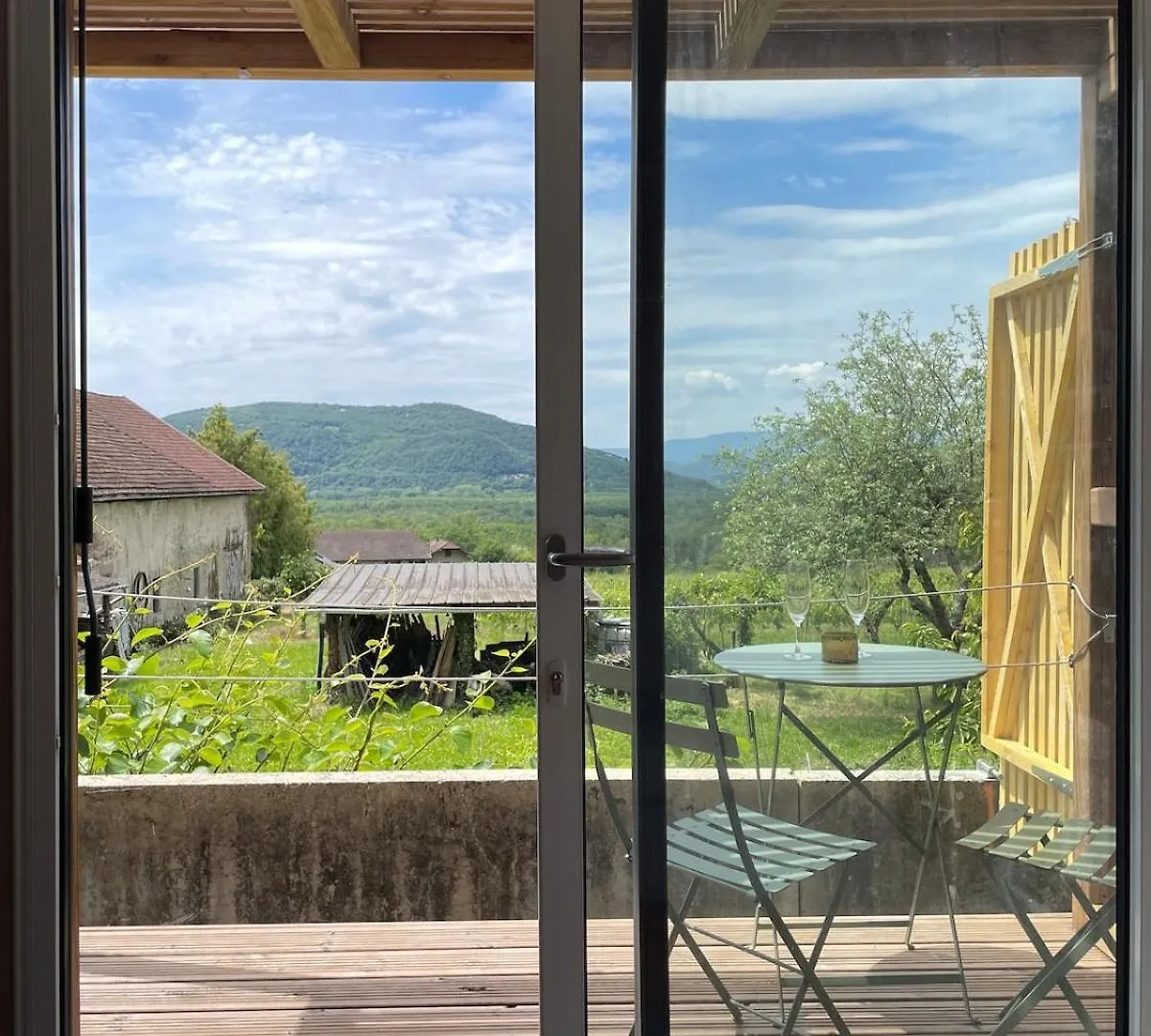 Cocon Avec Spa Et Vue Imprenable Chindrieux 0*,